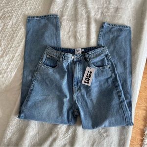 NEW WITH TAGS Calista Lightwash Denim Jeans